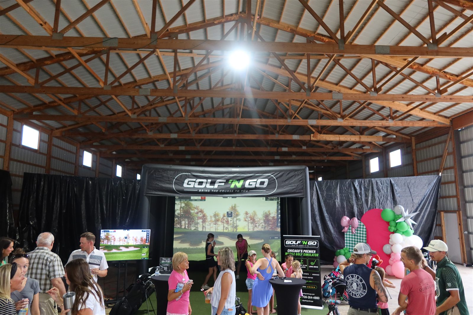 Golf simulator rental in Wilmette IL - Golf 'N Go Chicago