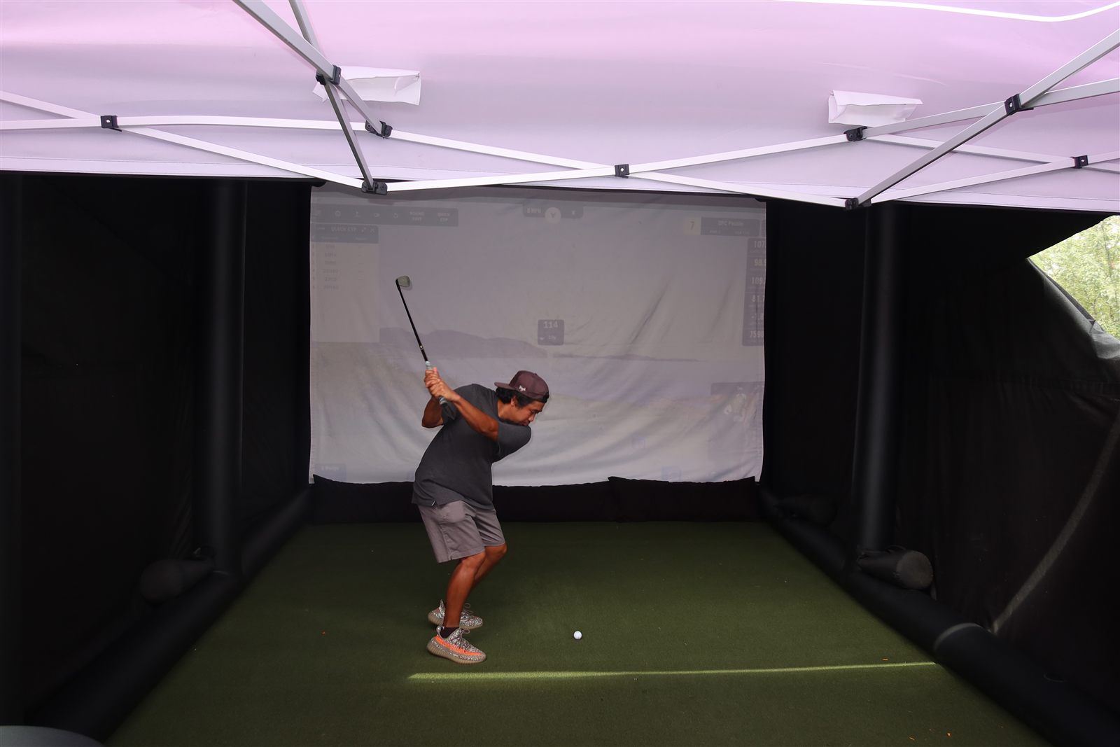 Mobile golf simulator event setup in Hinsdale Illinois