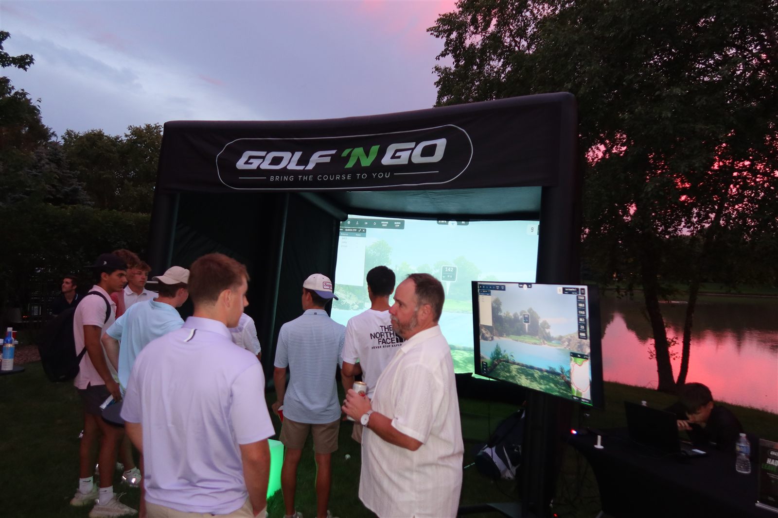 Golf simulator rental in Glencoe IL - Golf 'N Go Chicago